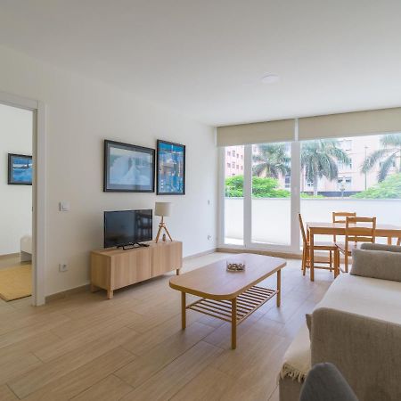 Homeforguest Modern Apartment In Las Canteras With Parking Las Palmas Exterior photo