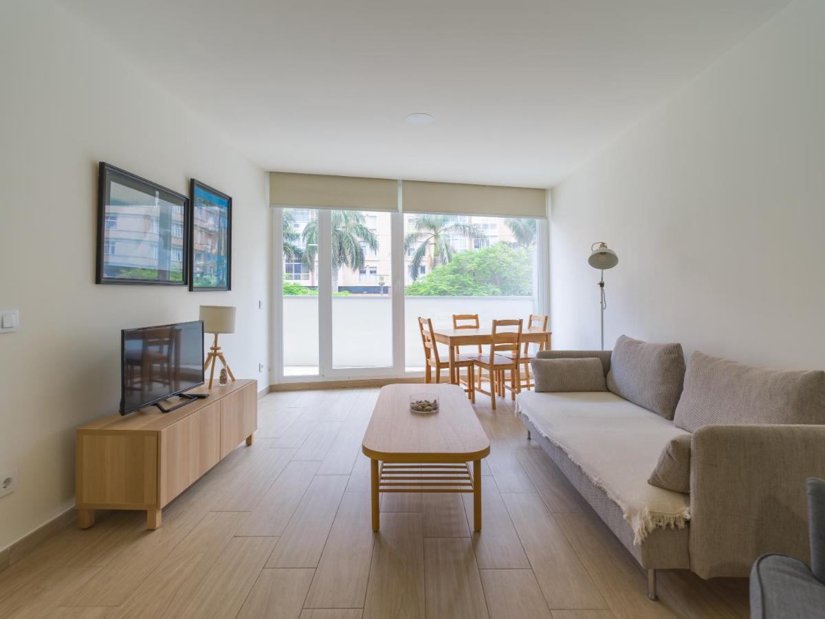 Homeforguest Modern Apartment In Las Canteras With Parking Las Palmas Exterior photo